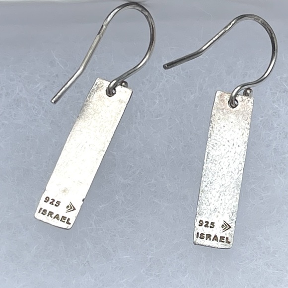 Silpada Albuquerque rectangular drop earrings in textured sterling silver - Picture 4 of 6